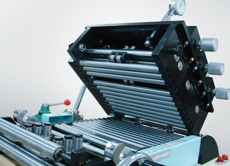 2 IN 1 Two Sections Precision Uncoiler & Leveler